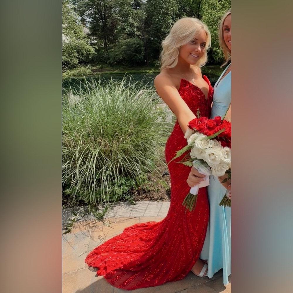 Elegant Strapless Red Dress